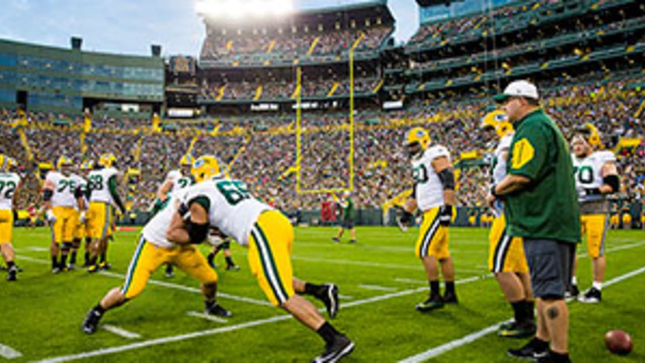 If It's Green Bay Packers Family Night At Lambeau Field, It