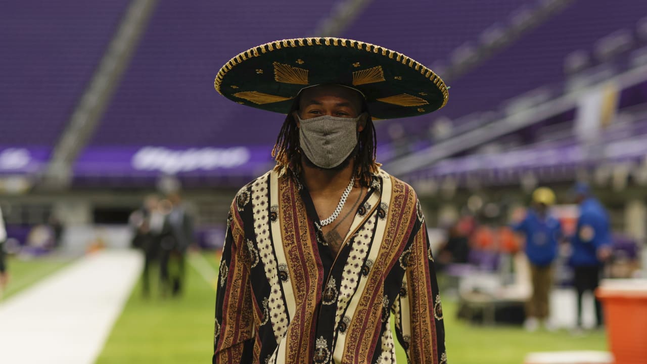 Aaron Jones of the Green Bay Packers puts on the sombrero after