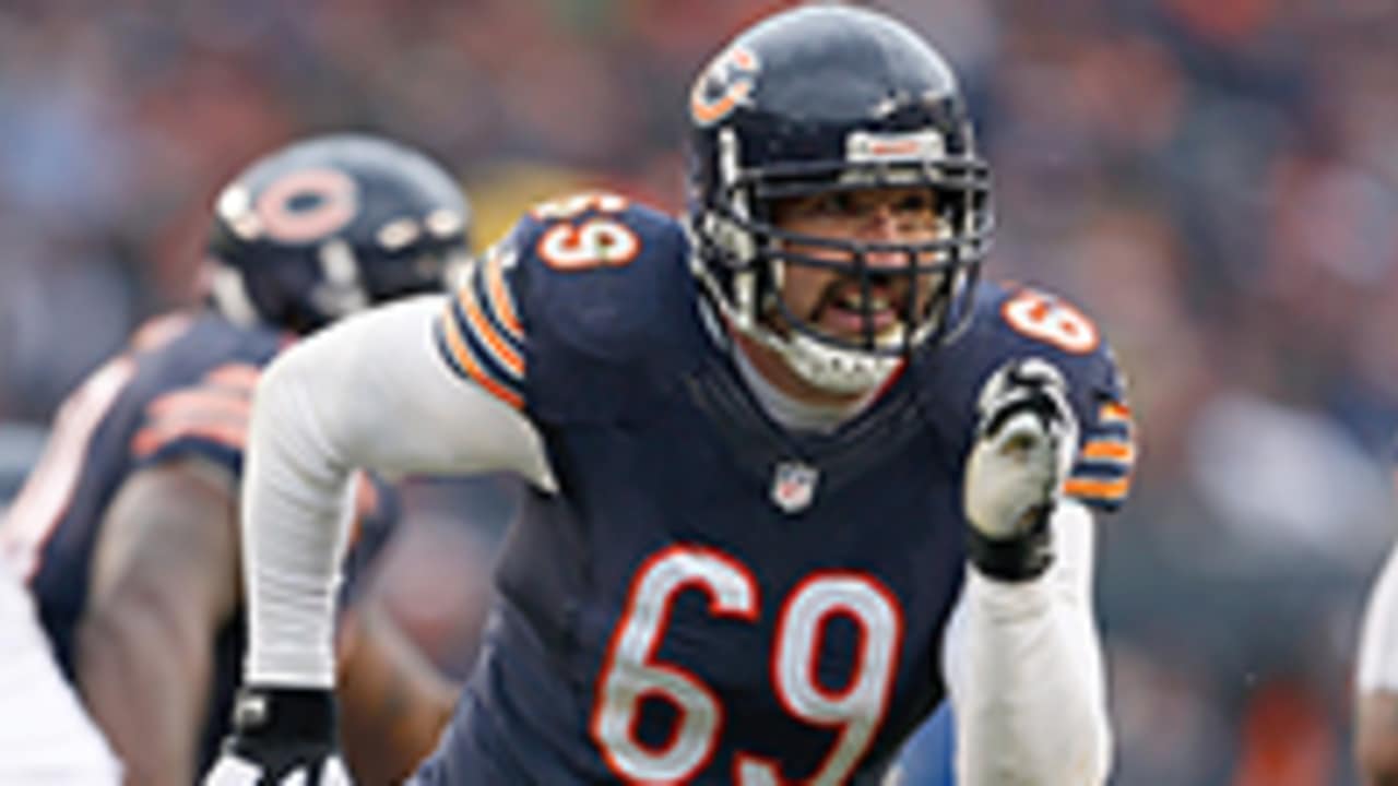 Carolina Panthers acquire Jared Allen in trade with Chicago Bears