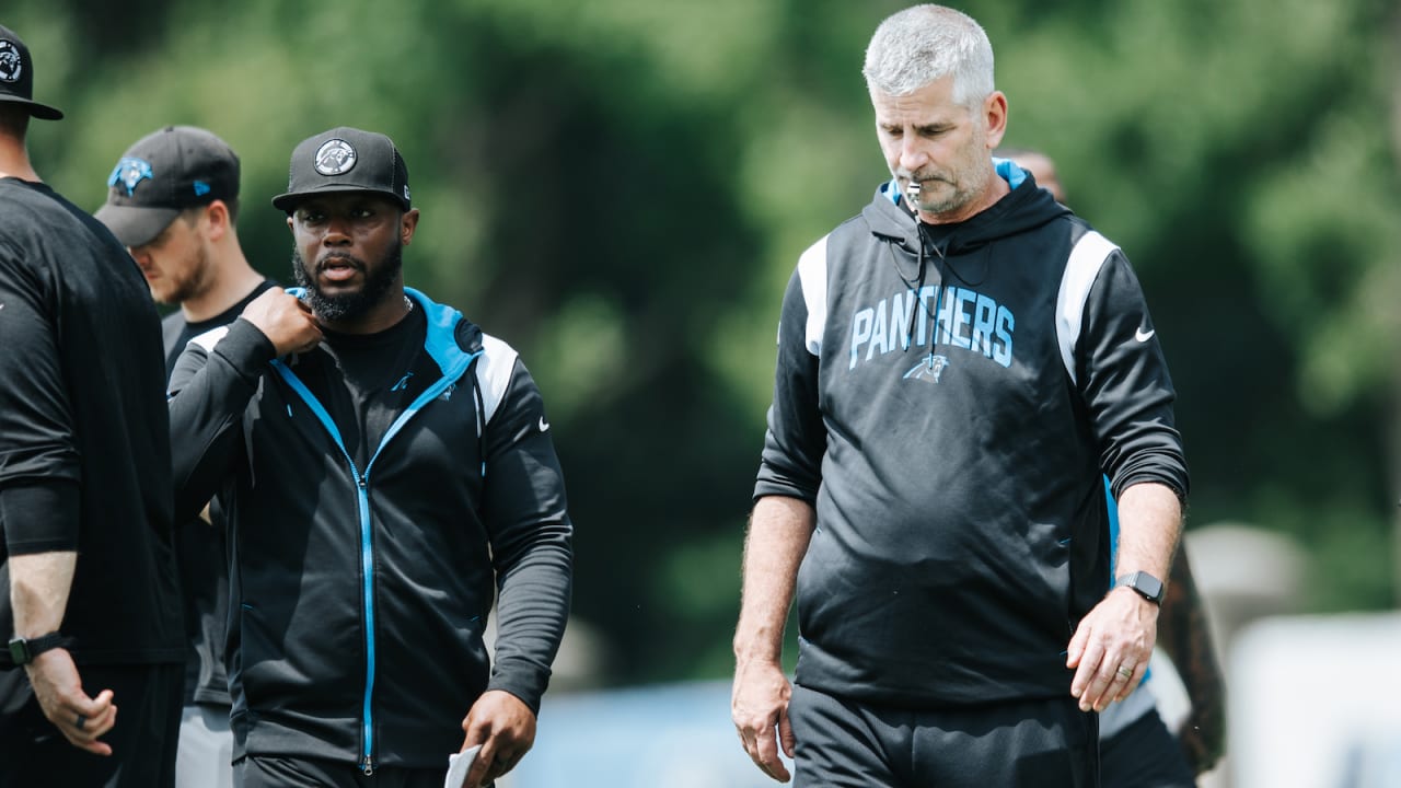 After trade, Panthers creating new offensive identity