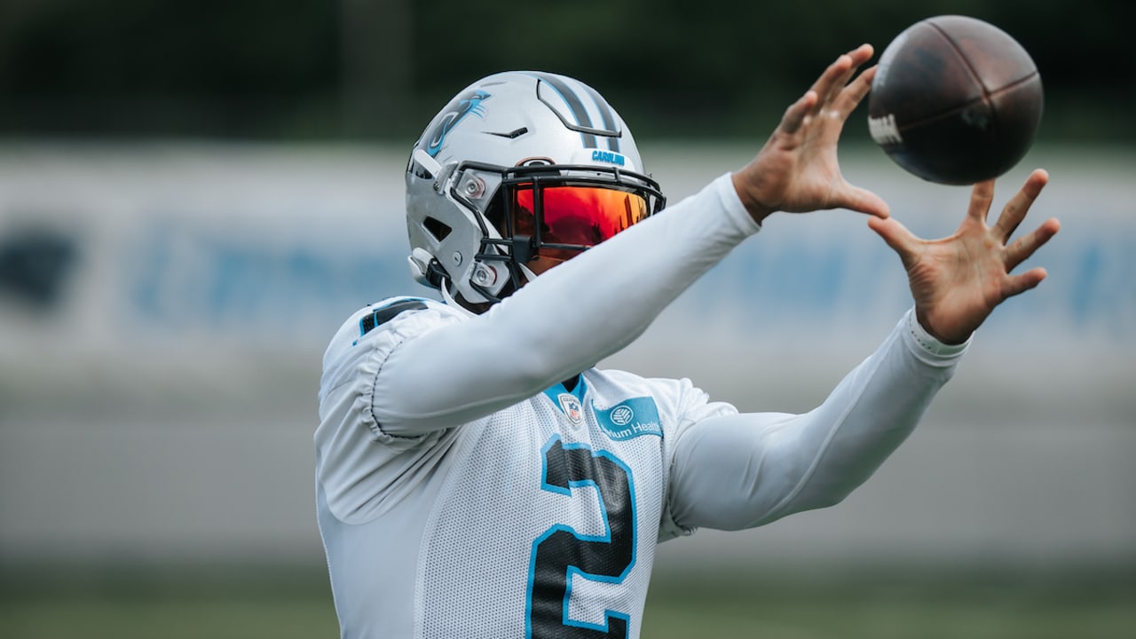 PHOTOS  Week 4 Practice 9/28