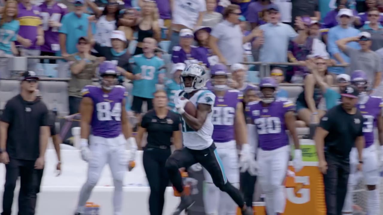 Cousins Locates Smith Jr. In The End Zone For A Touchdown