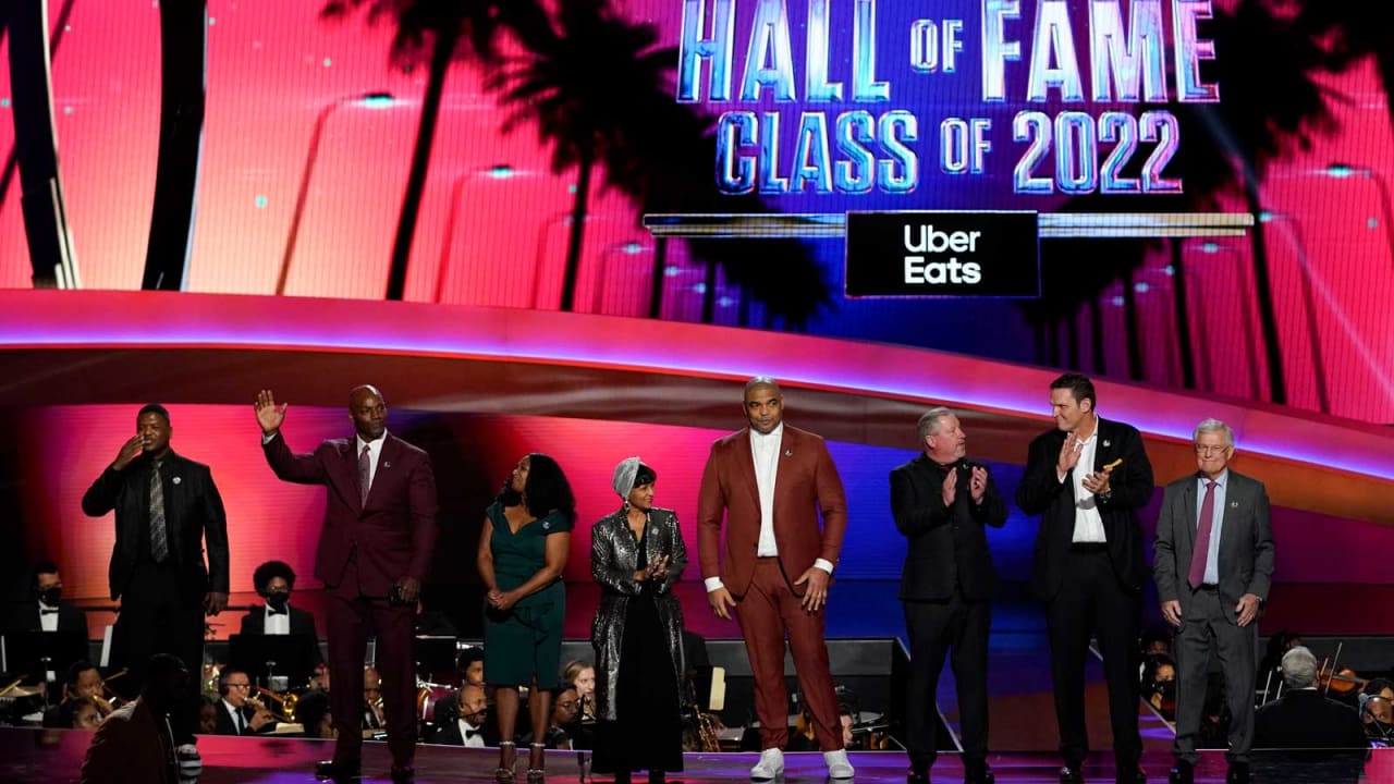 Pro Football Hall of Fame Class of 2022 revealed at 'NFL Honors'