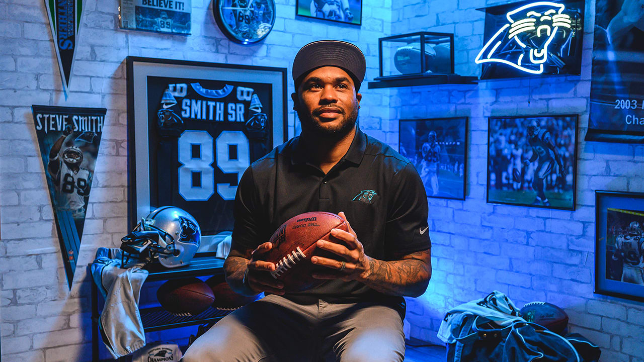 Did you know that former NFL Player, Steve Smith Sr., used to work