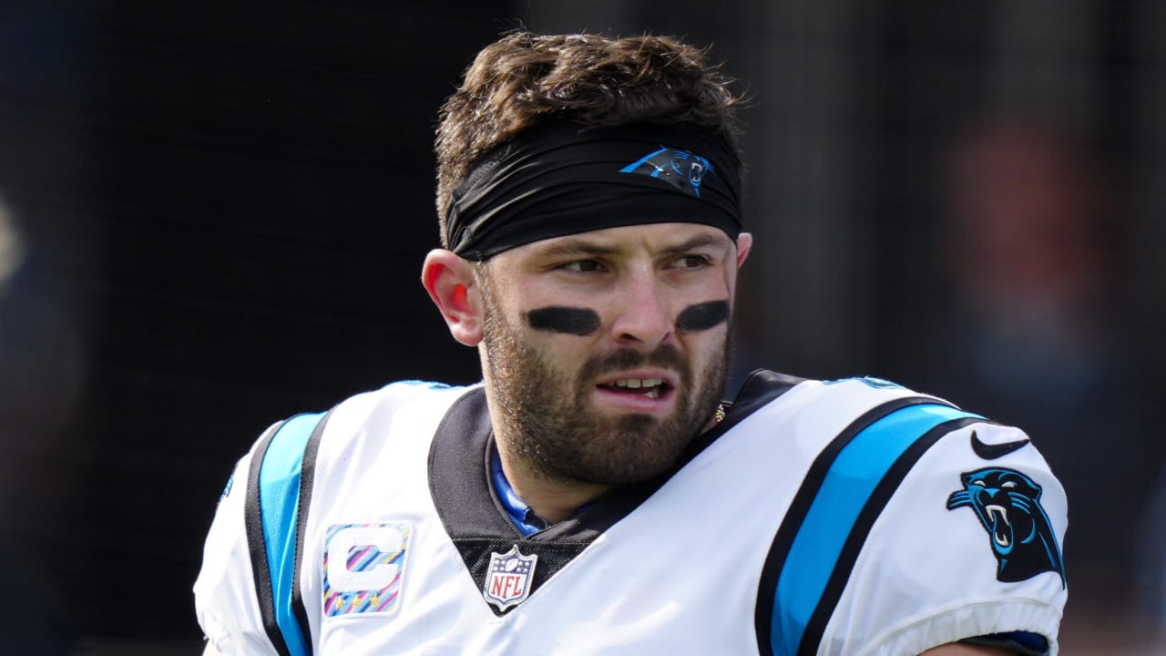 Baker Mayfield Headbutts Teammate After Shocking Win, Goes Crazy In Locker  Room