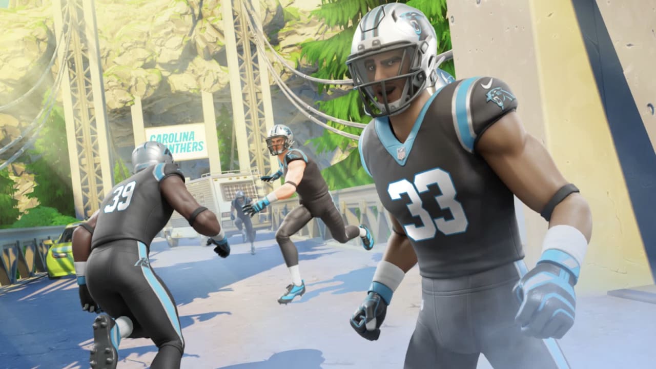 Football Takes Over Fortnite for the Big Game with NFL Outfits