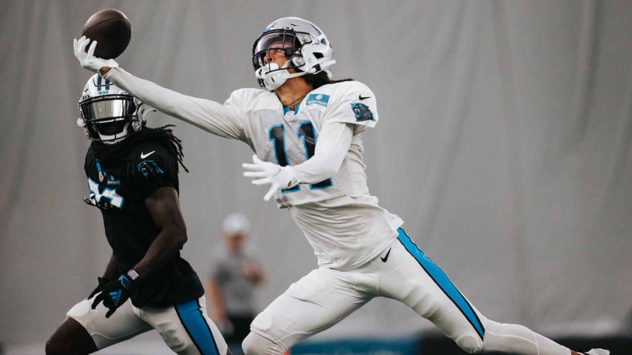 Panthers 2022 Fantasy Football Projections: Christian McCaffrey, DJ Moore,  Robbie Anderson & More 