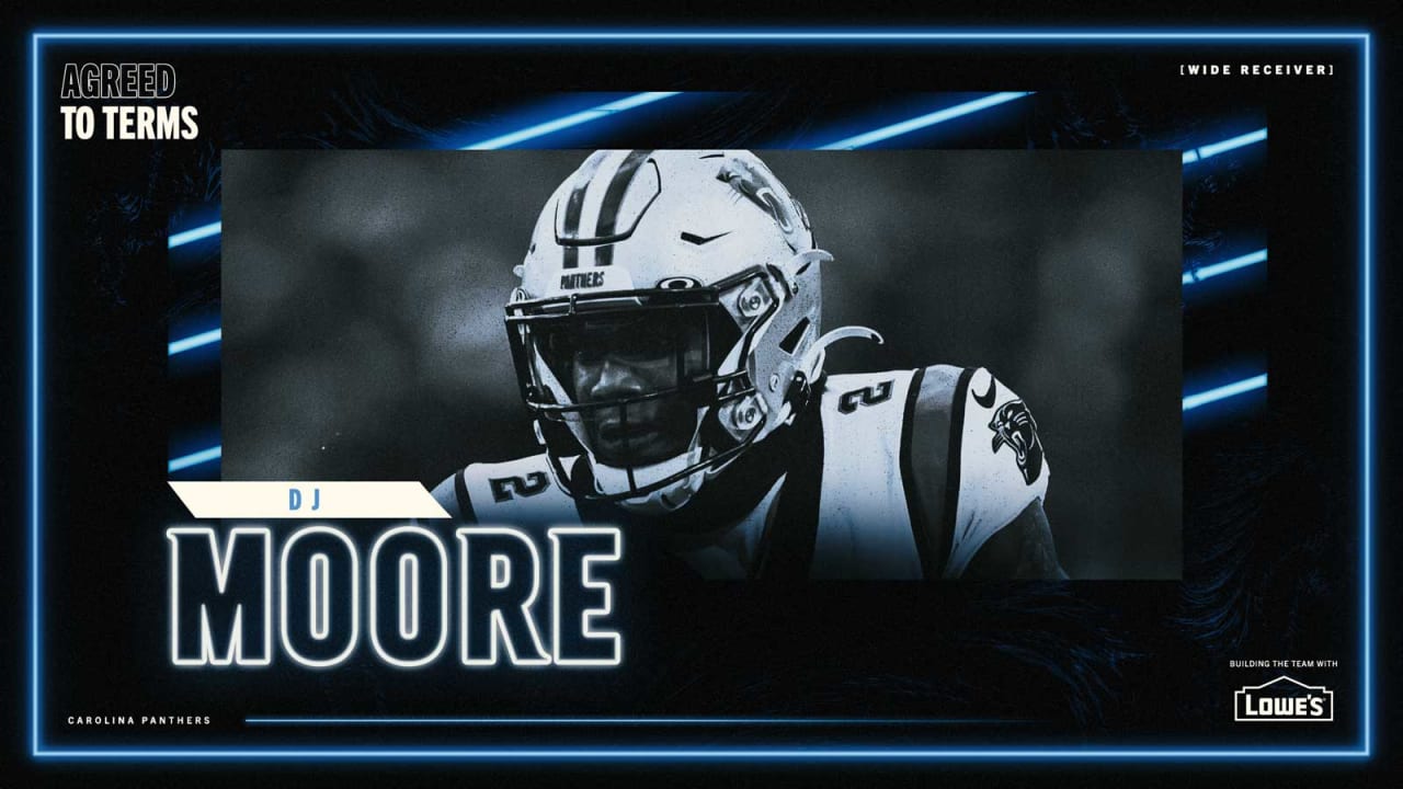 Panthers extend wide receiver DJ Moore through 2025 season