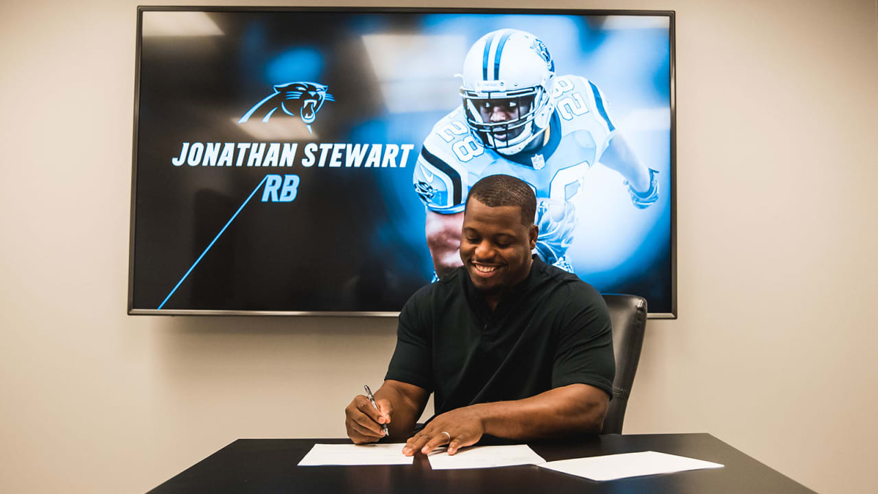 Carolina Panthers RB Jonathan Stewart gets Wednesday off from