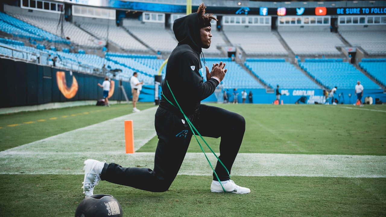 Panthers QB Cam Newton's Pregame Outfit Is Going Viral - The Spun: What's  Trending In The Sports World Today