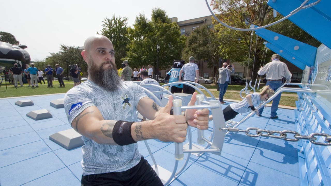 Photos Veterans Park Unveiling In Charlotte