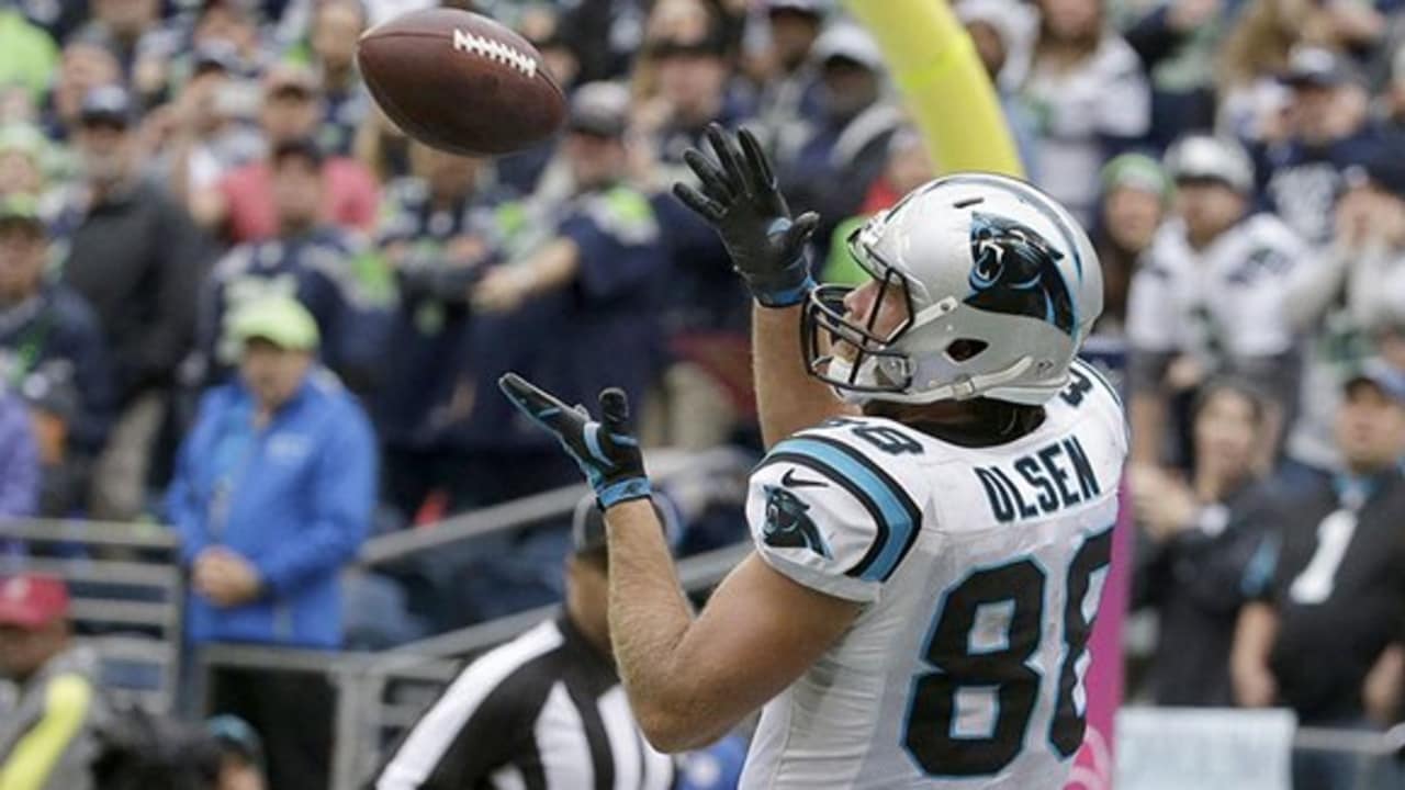 FanChest's Gift: Collaborating With Carolina Panthers TE Greg Olsen