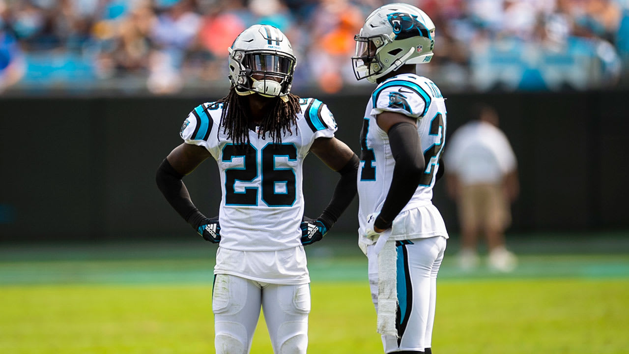 Panthers sign safety Searcy, corner Cockrell to two-year deals