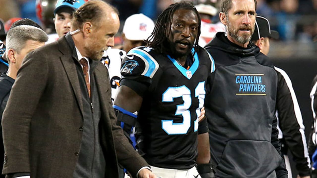 Charles Tillman's torn ACL doesn't keep him away from the charity