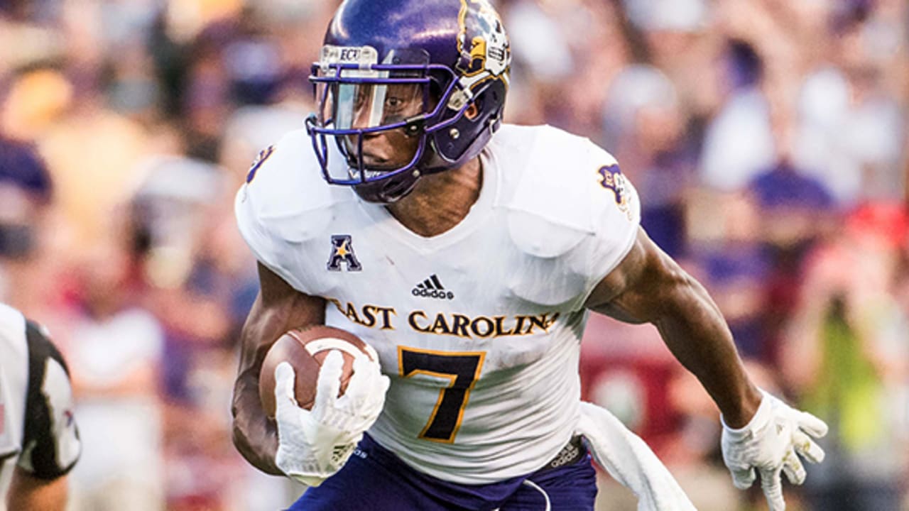 Former ECU wide receiver Zay Jones signs with Jacksonville