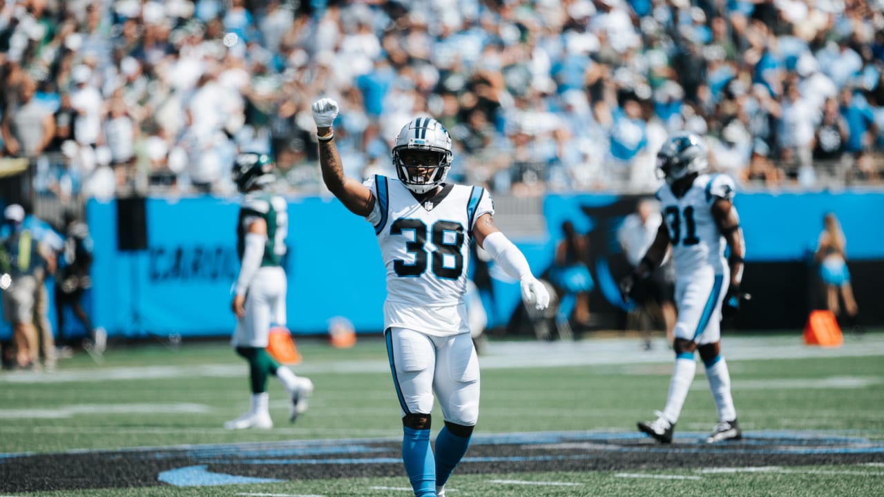 Cornerback Myles Hartsfield of the Carolina Panthers sprints the News  Photo - Getty Images