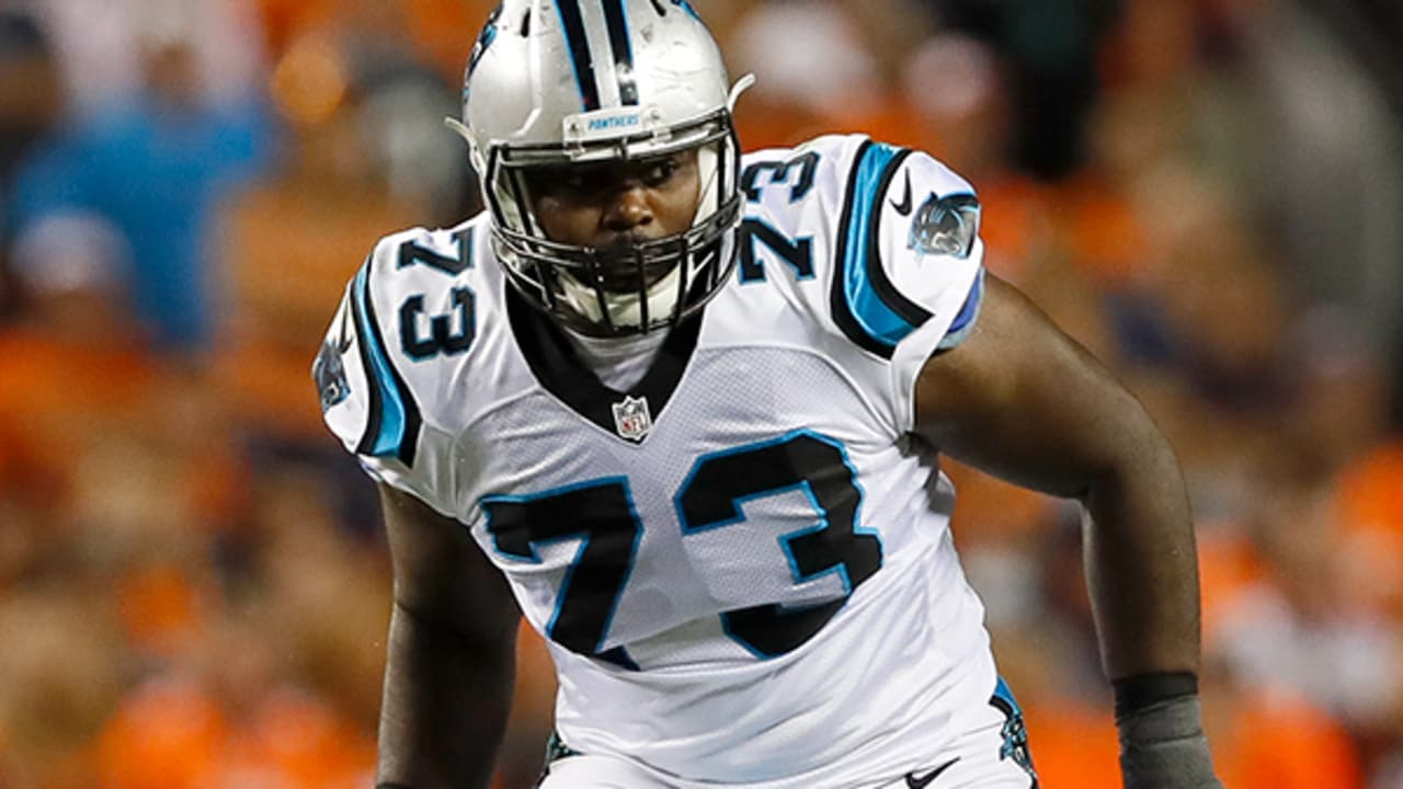 Panthers LT Michael Oher ruled out with concussion