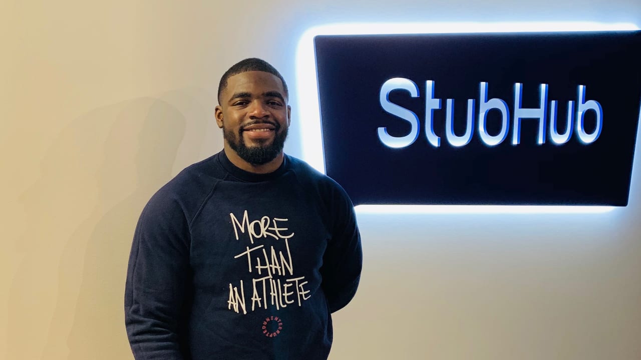 From the gridiron to the cubicle, Andre Smith is making the most