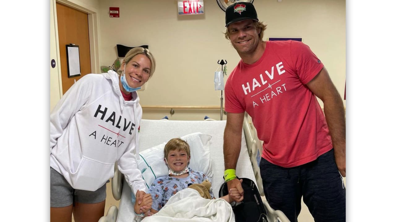 Greg Olsen's toughness for son T.J. sets Panthers' tone