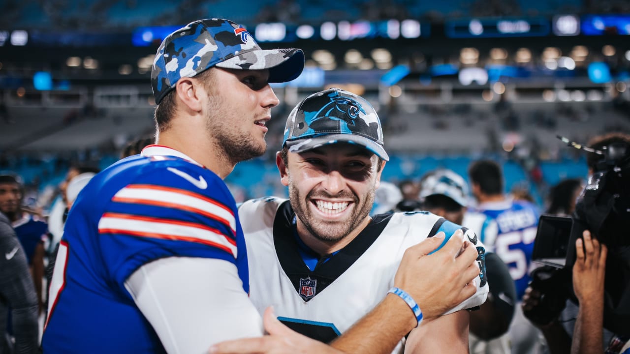 PHOTOS: Panthers and Bills players meet up after game