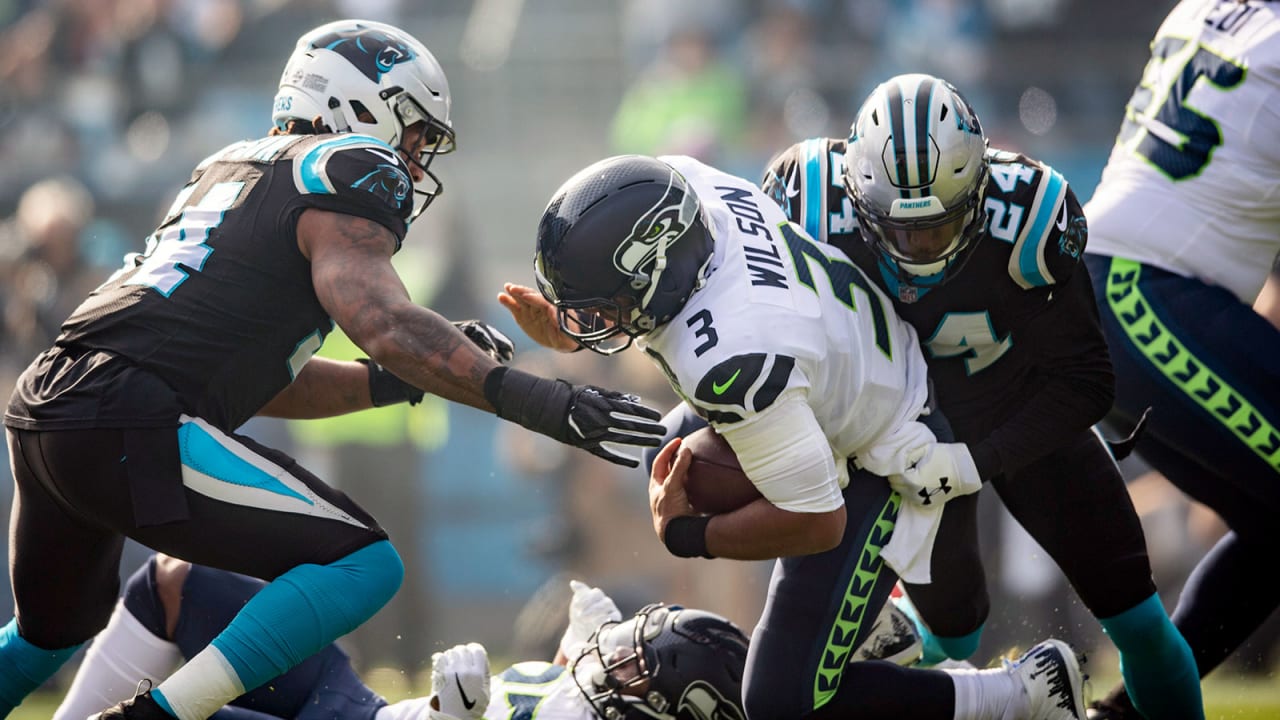 Seattle Seahawks' Chris Carson practices, likely a go for Monday's game  against the Philadelphia Eagles 