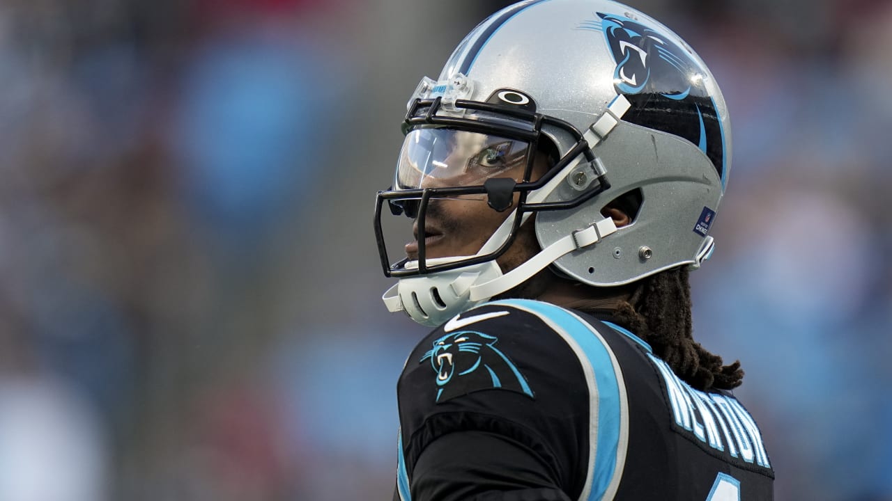 Shaq Thompson promises to 'step up and lead' after Luke Kuechly's exit