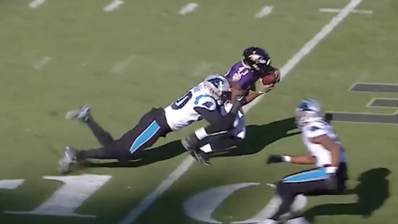 HIGHLIGHT Amaré Barno gets tackle for loss to end drive