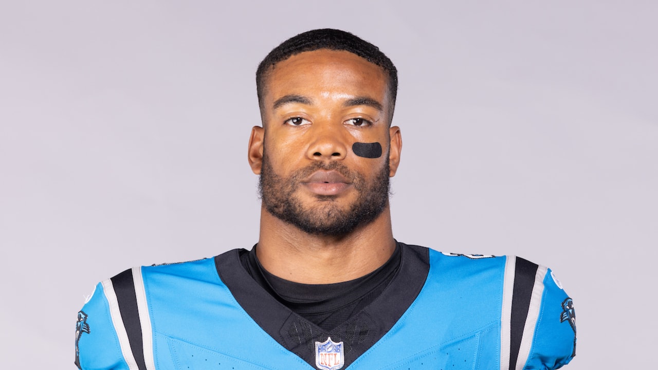 Carolina Panthers free safety Jeremy Chinn (21) plays against the