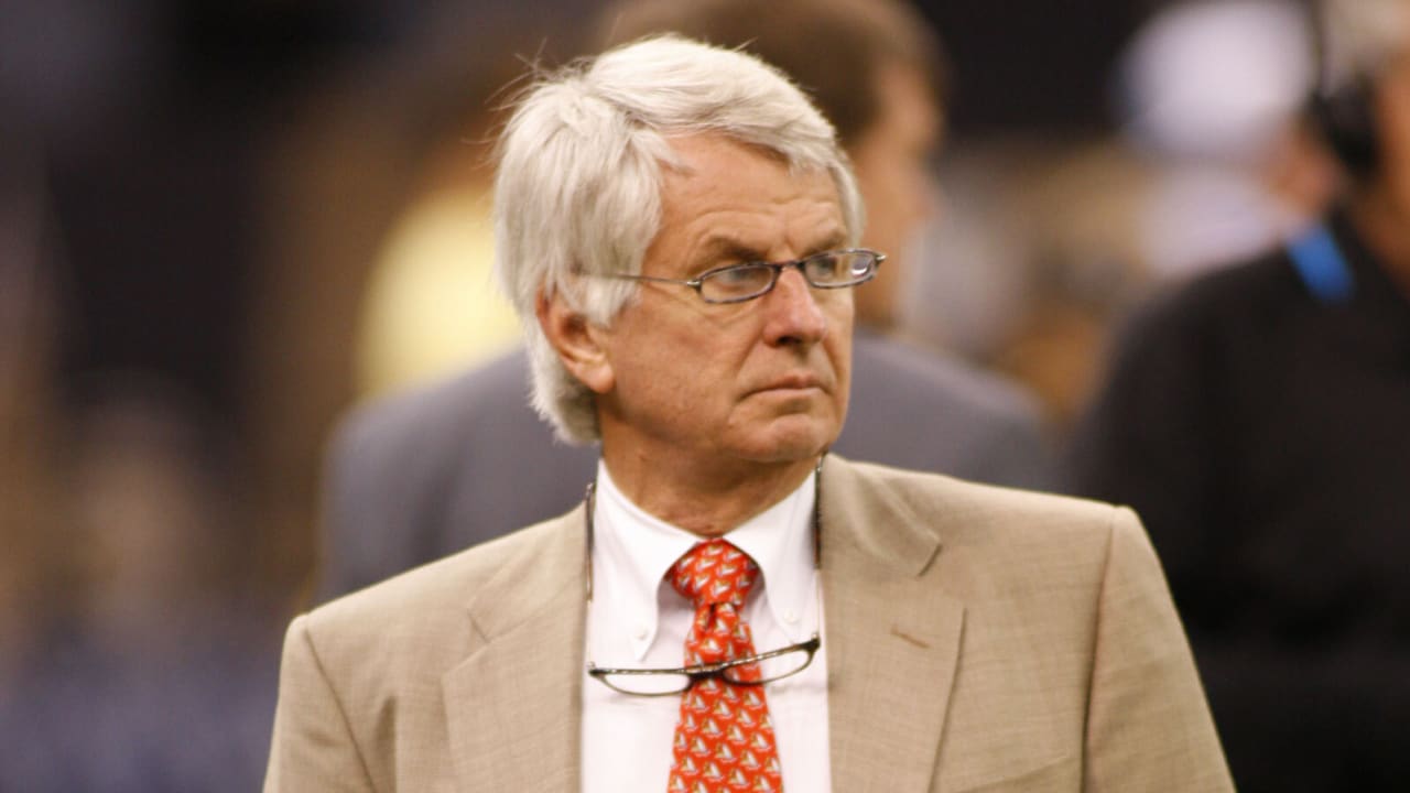 Former Panthers PR director Charlie Dayton will be honored at Pro Football  Hall of Fame