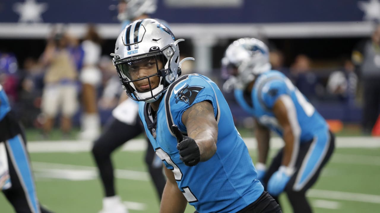 Panthers' D.J. Moore running away with top rookie wide receiver