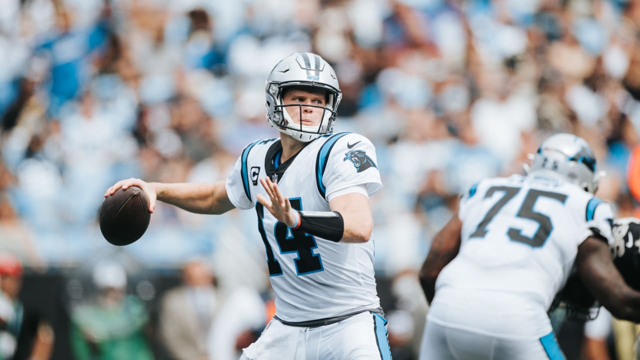 Report: Panthers QB Sam Darnold expected to be sidelined several weeks