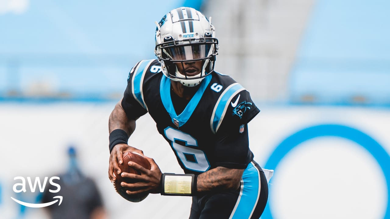 Walker wins first NFL start as Panthers blank Lions 20-0