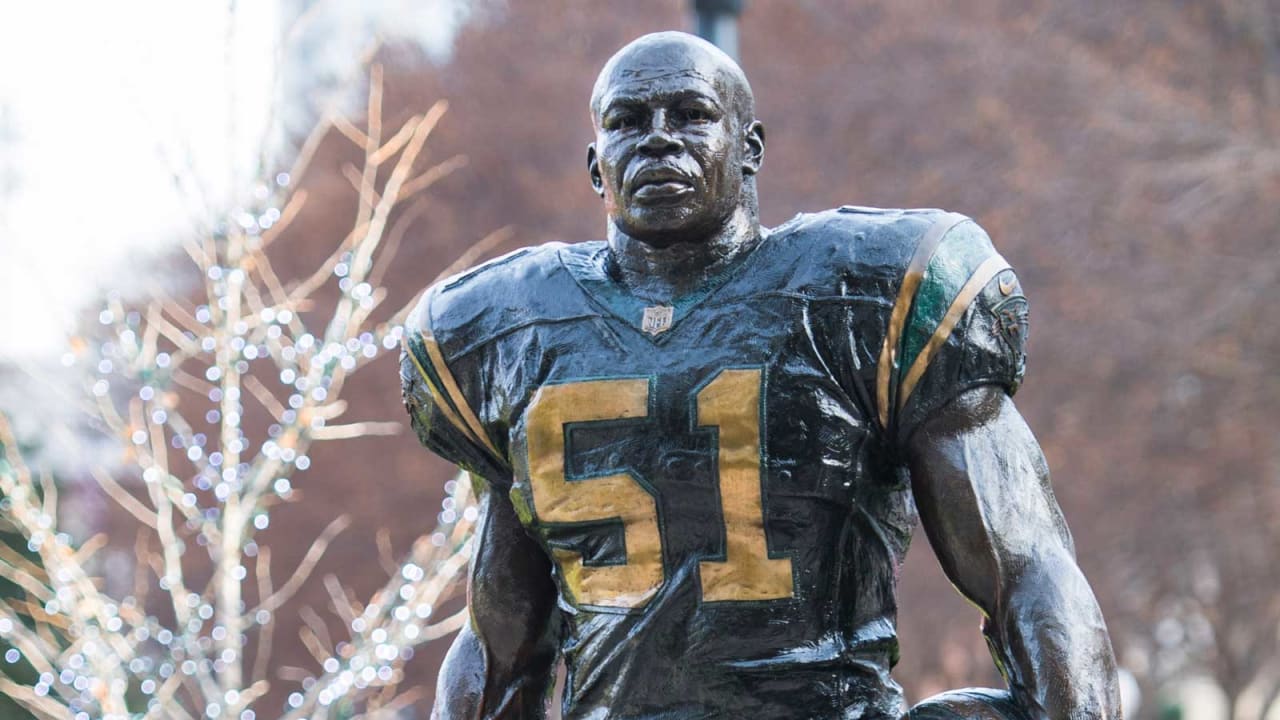 In Canton, Sam Mills has earned the respect of his peers