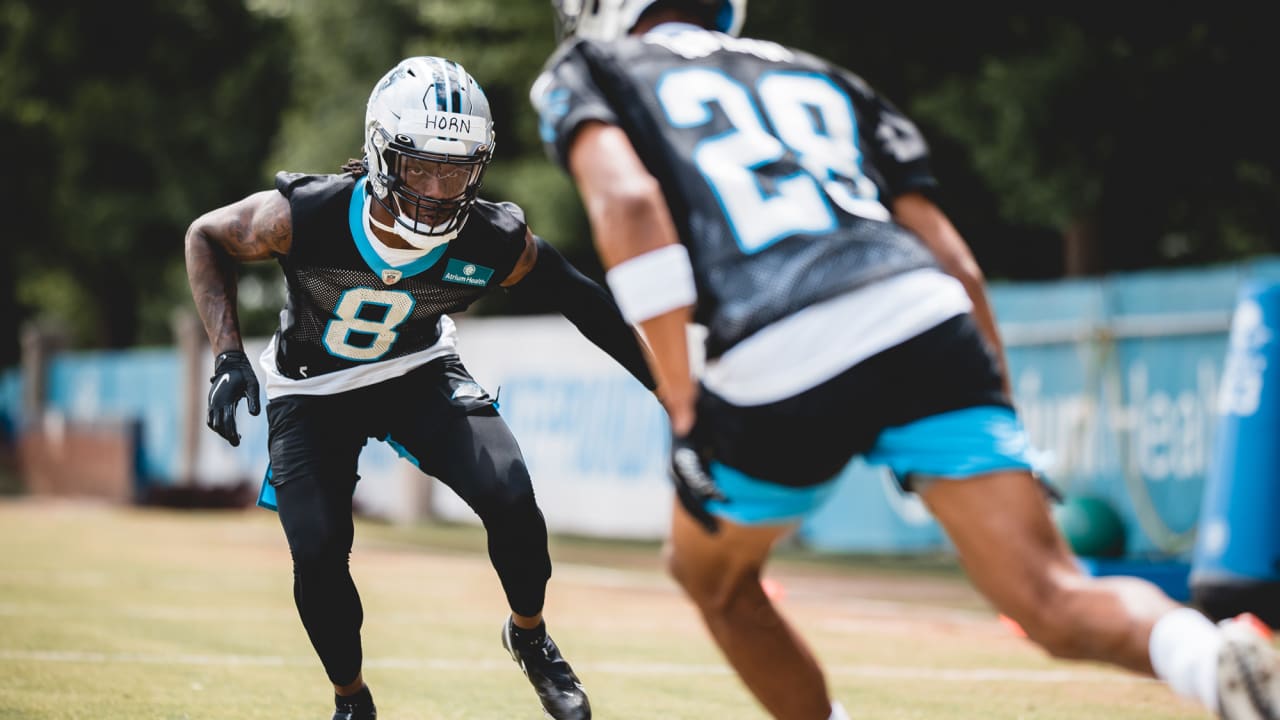 Carolina Panthers - Jaycee Horn bringing out the sleeve