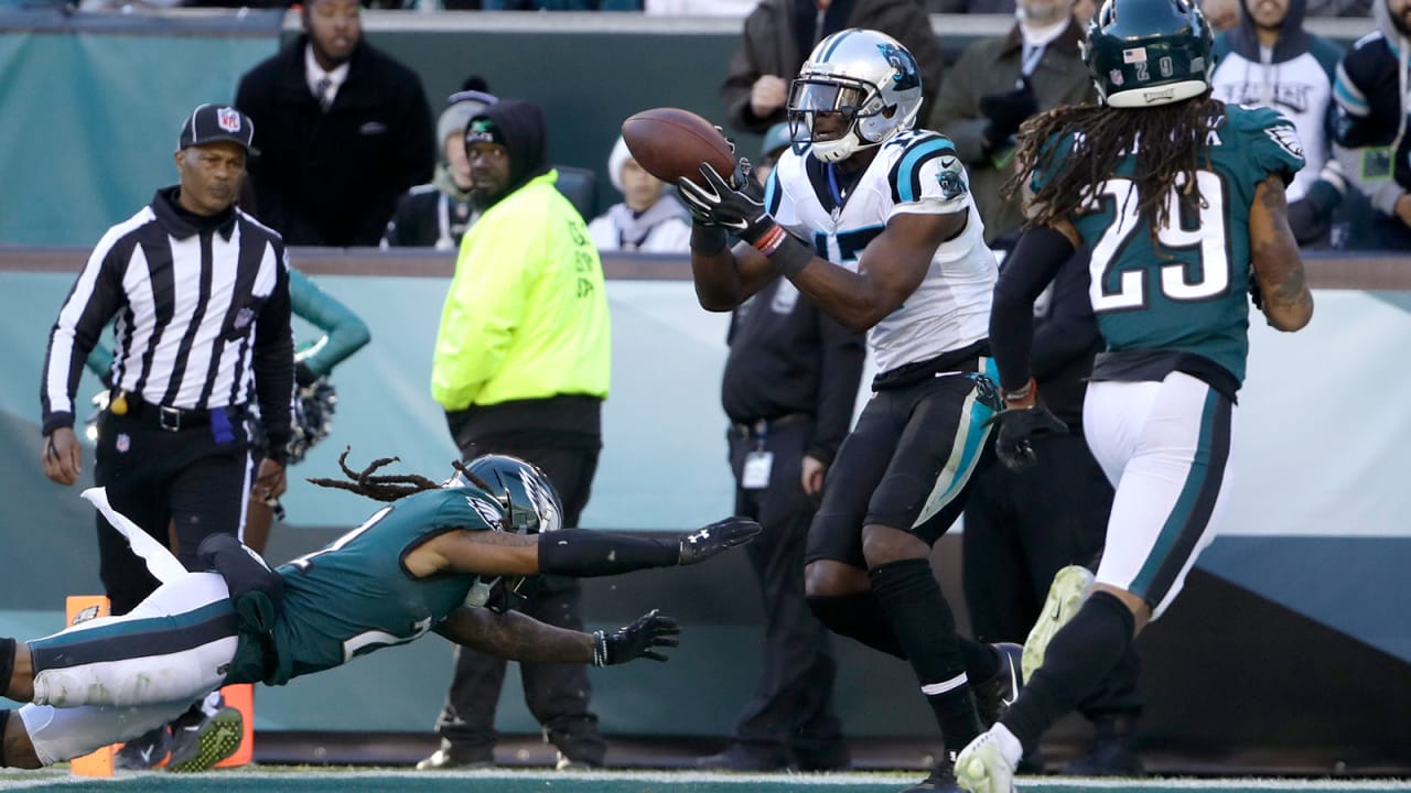 Eagles bounce back on the road, taking down Panthers in 20-6