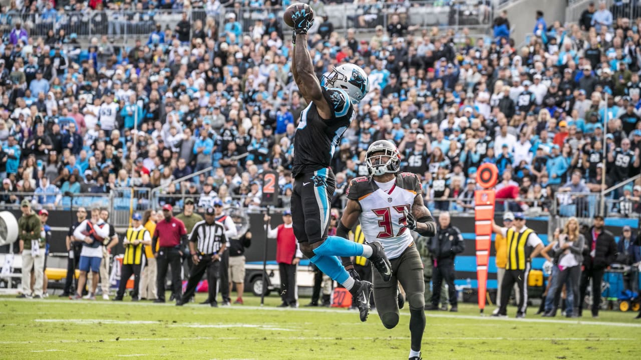 Charlotte, USA. 7th Oct 2018. Carolina Panthers linebacker Andre Smith (57)  during the NFL football game between the New York Giants and the Carolina  Panthers on Sunday October 7, 2018 in Charlotte