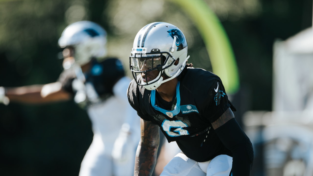 Carolina Panthers sign cornerback with Jaycee Horn sidelined