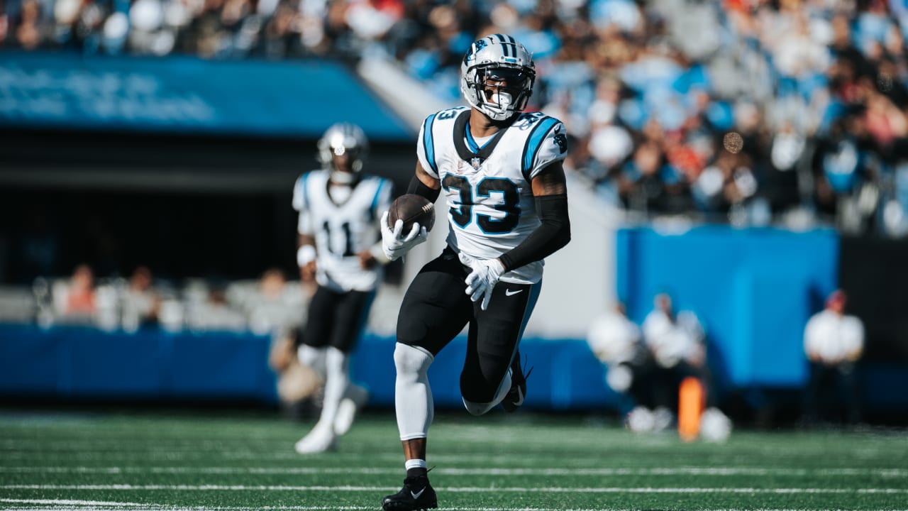 Panthers look to keep running backs "fresh"