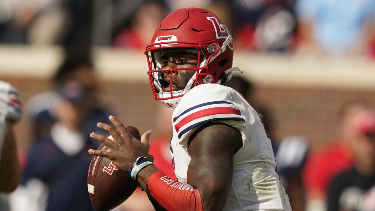 Malik Willis vs. Kenny Pickett: Did Atlanta Falcons Just Admit They're  Drafting QB? - Sports Illustrated Atlanta Falcons News, Analysis and More