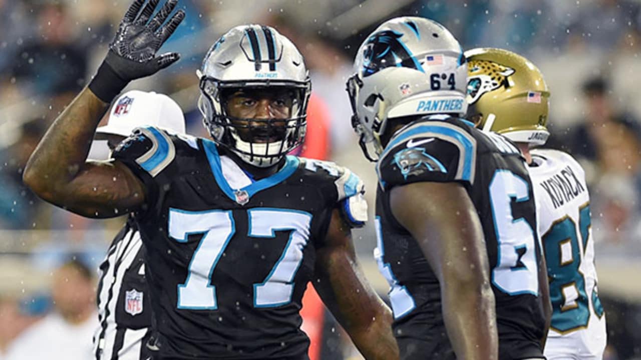 Panthers sign 10 players to practice squad