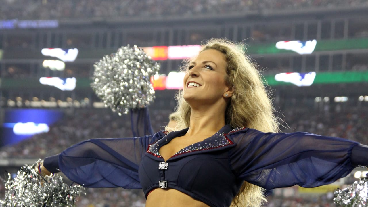 Patriots Cheerleaders: Angela