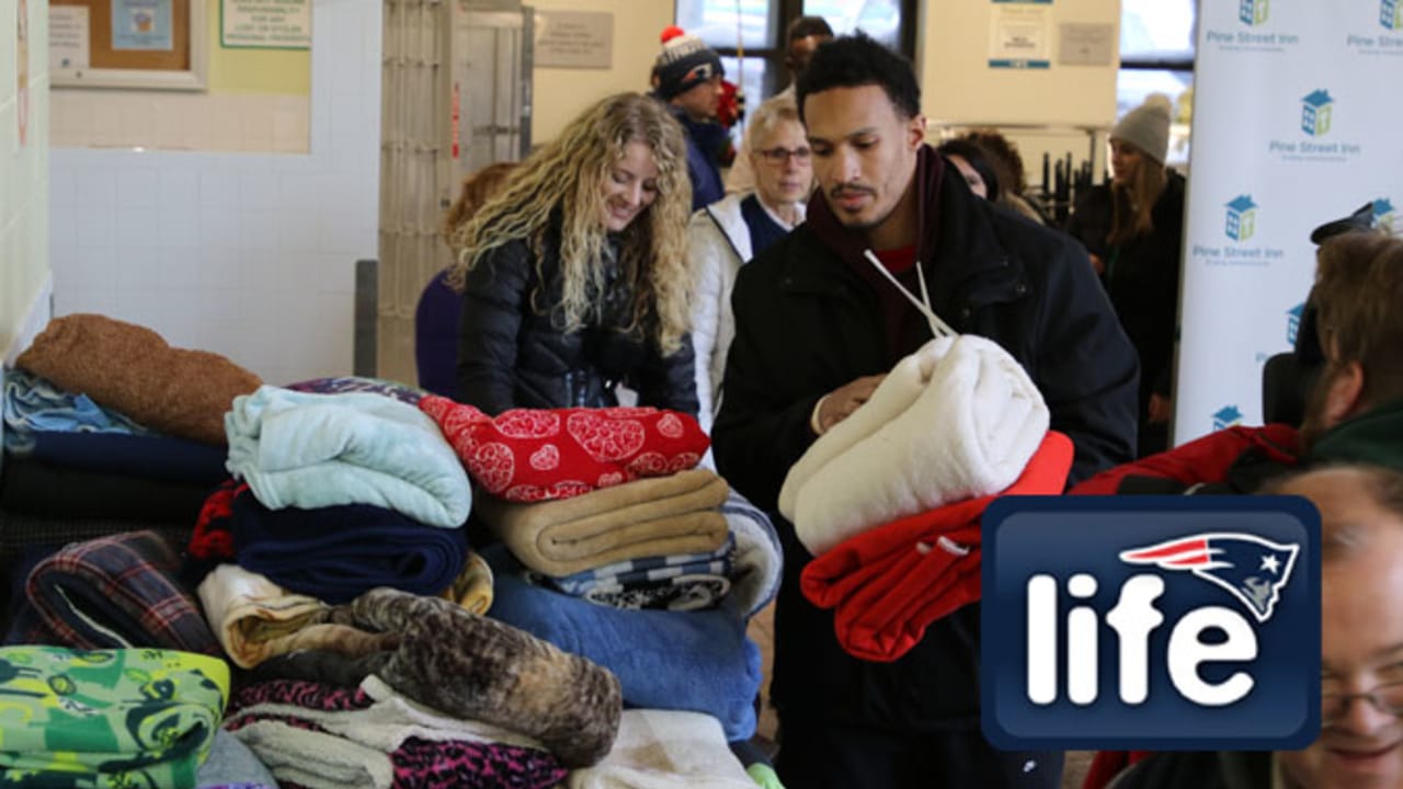 Patriots donate blankets to shelters across New England
