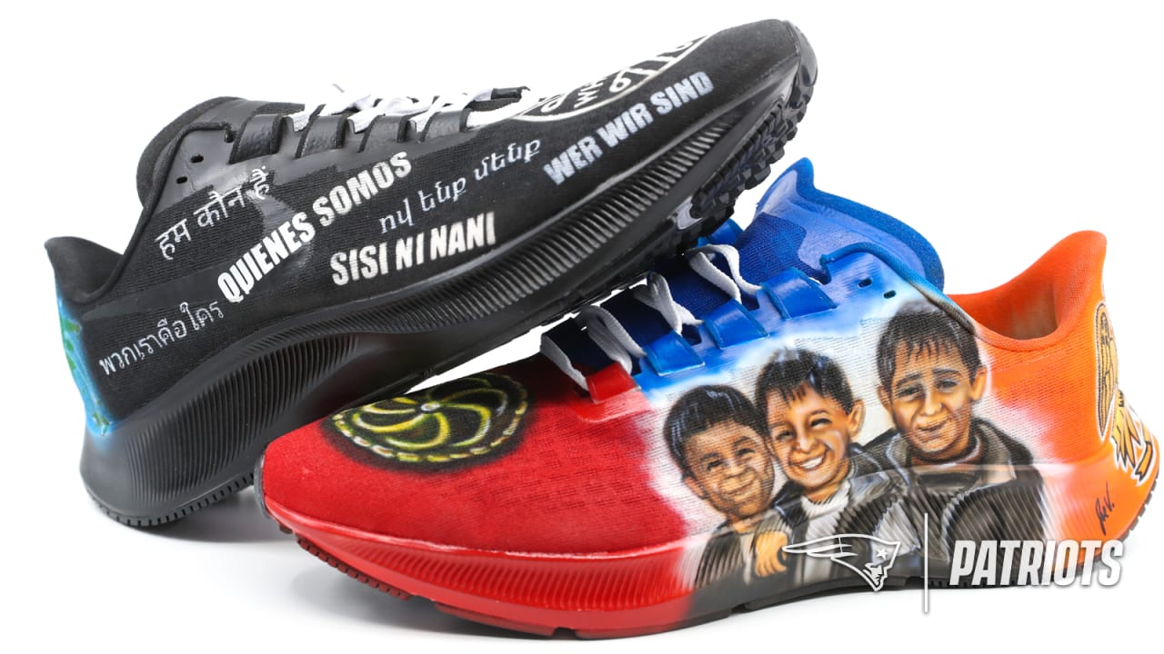 Horseheads artist Chris Bell's NFL designed cleats heading to Pro Football  Hall of Fame