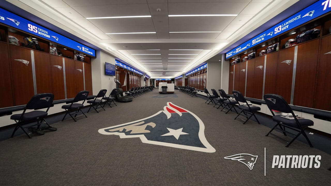 Photos: Pregame Preseason Week 4: Inside The Patriots Locker Room