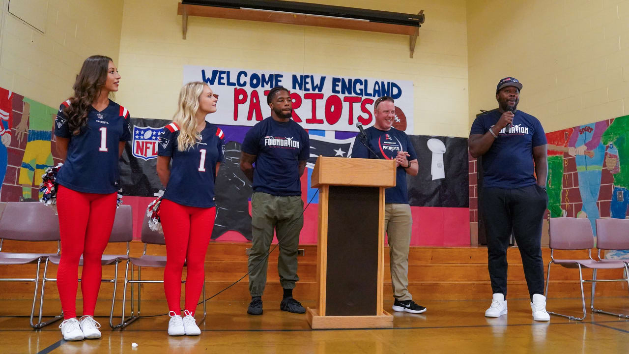 Photos: New England Patriots Foundation visit Chandler Elementary ...