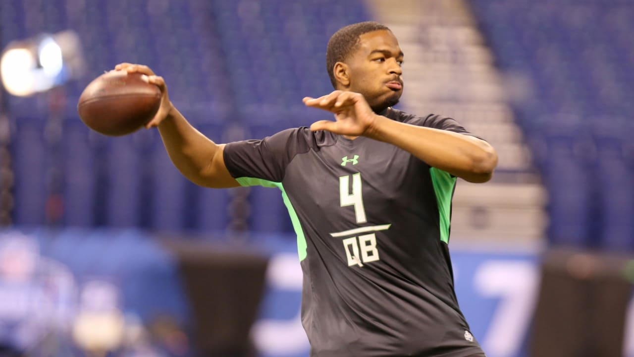 Patriots Draft QB Jacoby Brissett