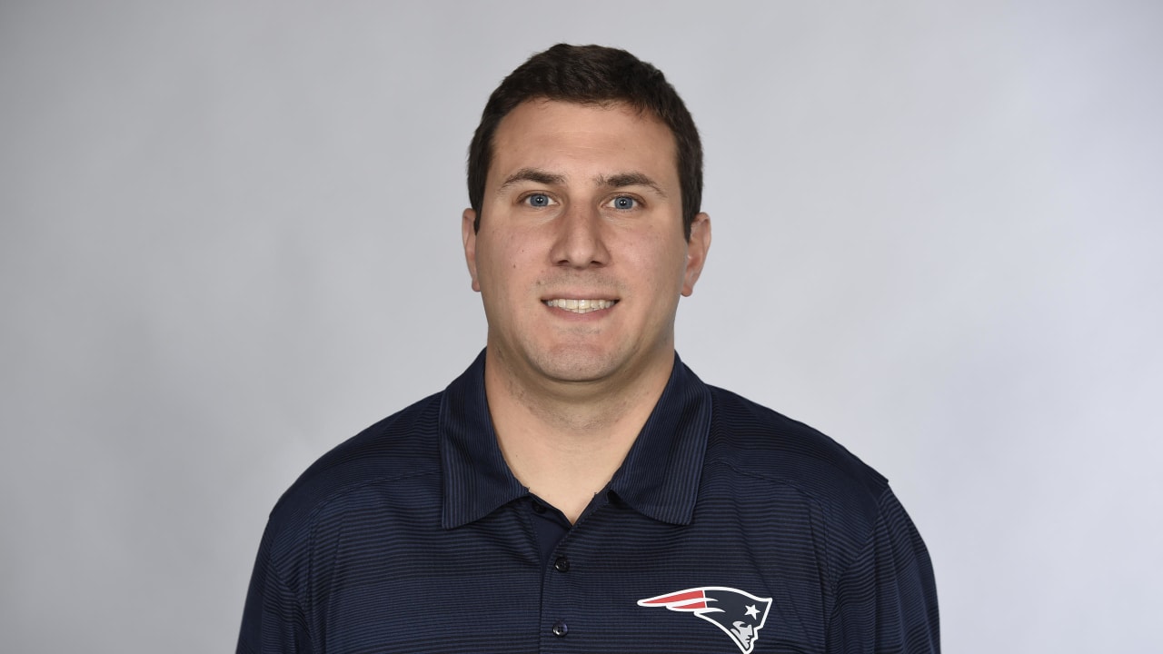 Patriots name Nick Caley Tight Ends coach