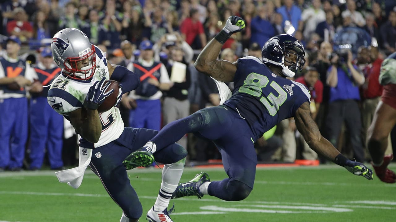 Super Bowl 2015: Bill Belichick gets multiple Gatorade showers