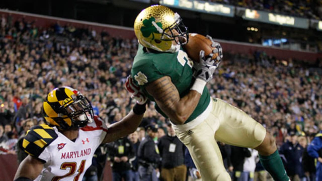 Alfonzo Dennard  Twin brothers, Previous year, Defensive back