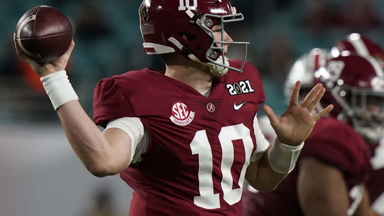 Photos Patriots first round pick Mac Jones in action